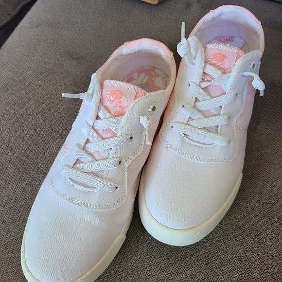 NWT Roxy Cannon slip on shoes - Picture 2 of 4